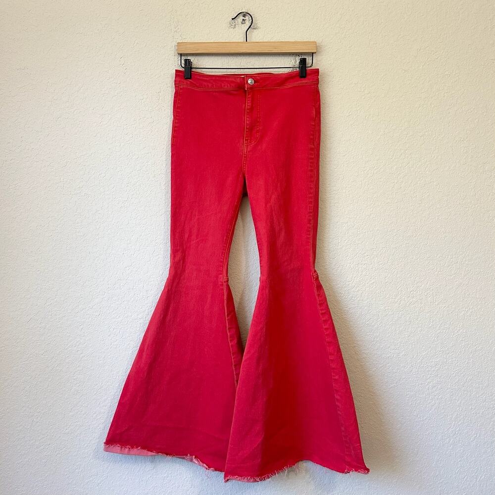 WE THE FREE Just Float On Flare Jeans Red Bell Bottom Frayed High Rise